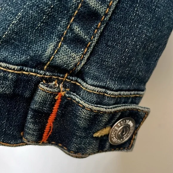 True Religion Emily Dark Wash Western Jean Denim Jacket Women’s Size M - Picture 6 of 9